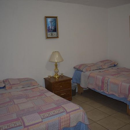 Blanquita Guesthouse Manuel F. Martínez Zewnętrze zdjęcie